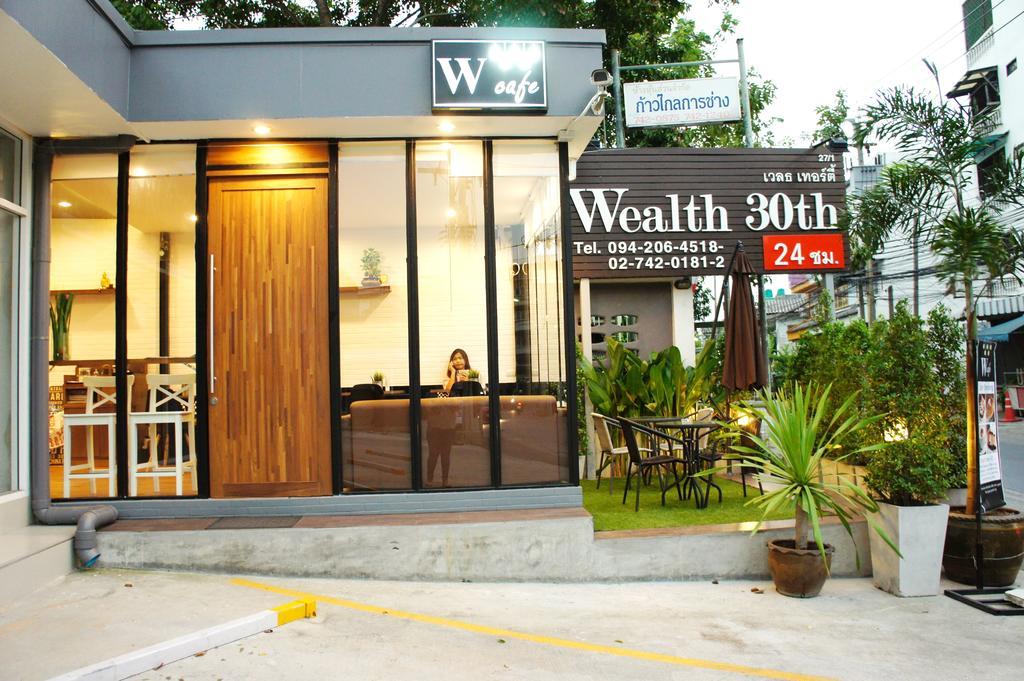 Wealth 30Th Hotel Bangkok Exterior photo